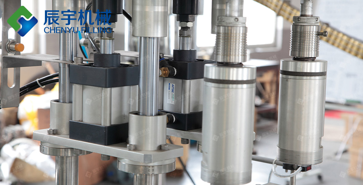 雞尾酒灌裝機 雞尾酒灌裝機